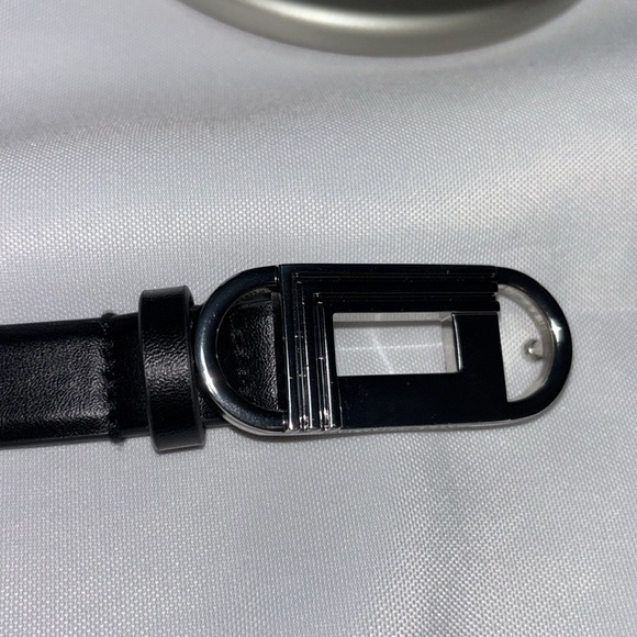 Karl Lagerfeld Women’s Black Leather Belt Size 2 - Picture 6 of 9